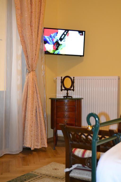 Casa Republicii Hotel Brasov Room photo